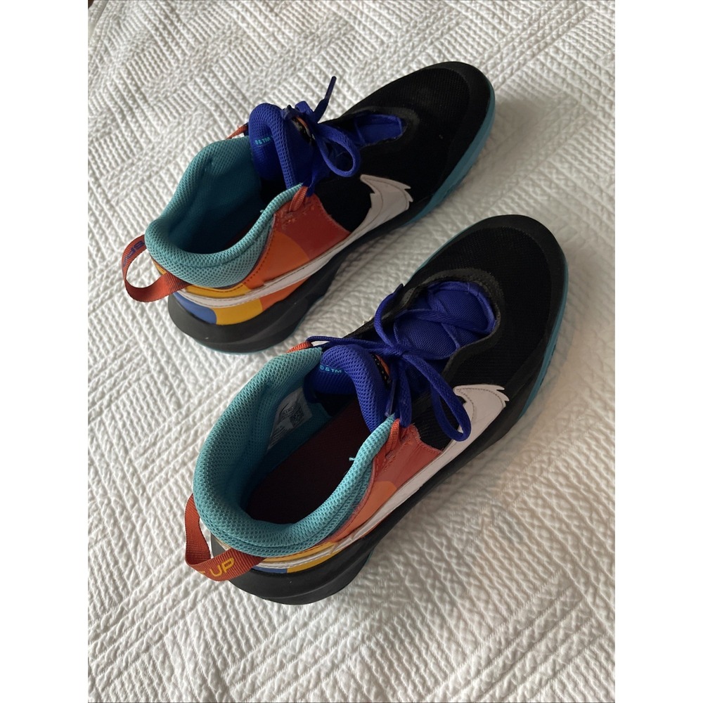 Nike Space Jam x Team Hustle D10 SE 'Tune Squad' DO6140-001 Size 7Y Black White